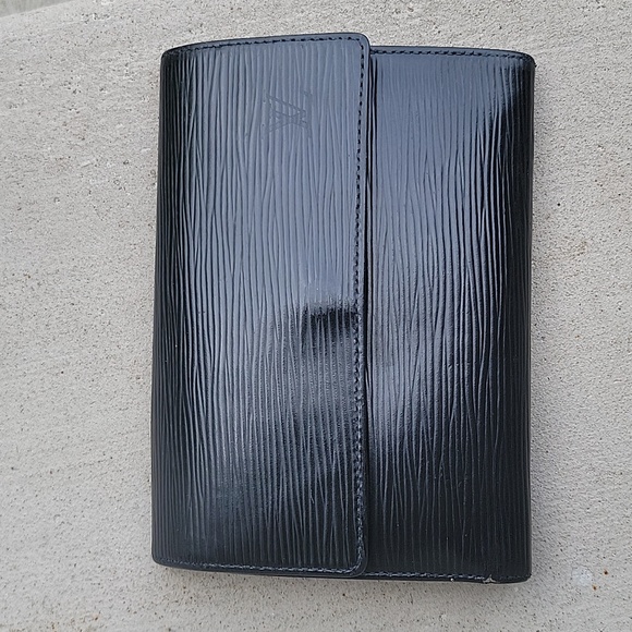 Louis Vuitton Handbags - Authentic Louis Vuitton Porte Tresor Epi Trifold Wallet